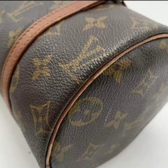 LV Monogram papillon 26 Handbag - Picture 6 of 12